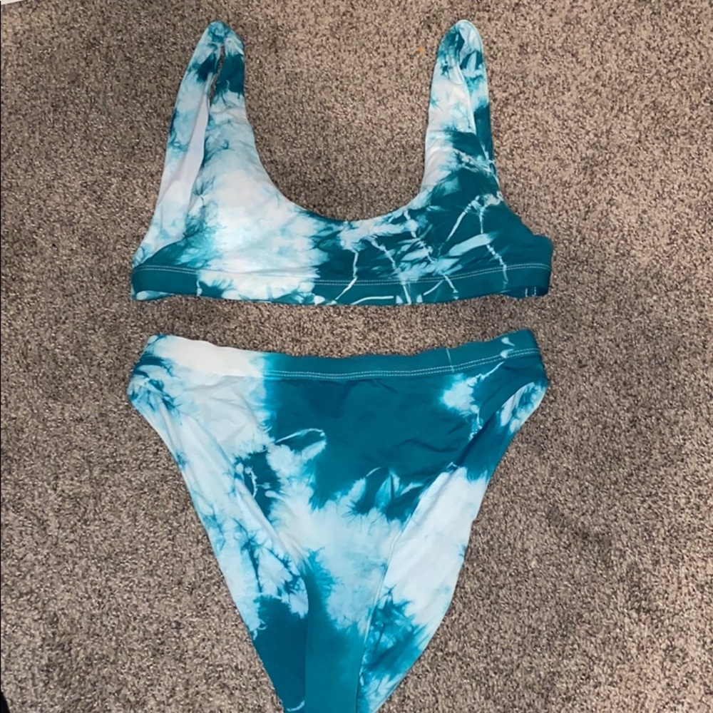 Dippin Daisy High Waisted